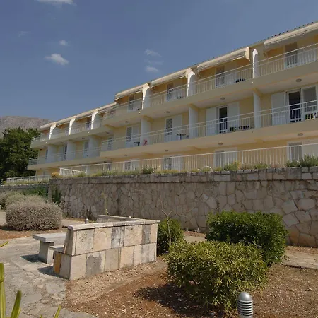 Hotel Eva And Felica 3*